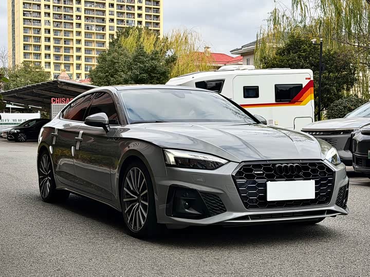 Фото 3 - Audi A5