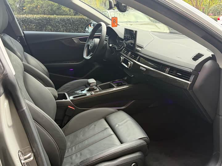 Фото 7 - Audi A5