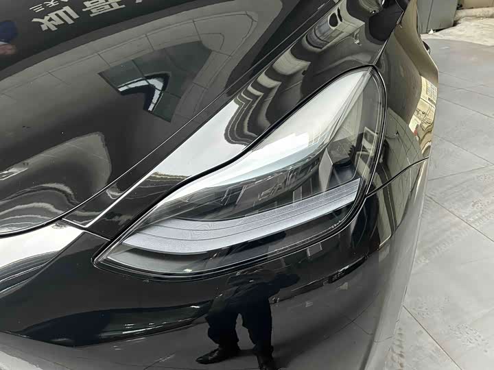 Фото 2 - Tesla Model Y