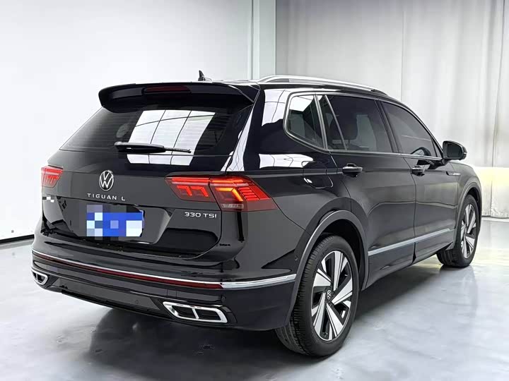 Фото 3 - Volkswagen Tiguan L Pro