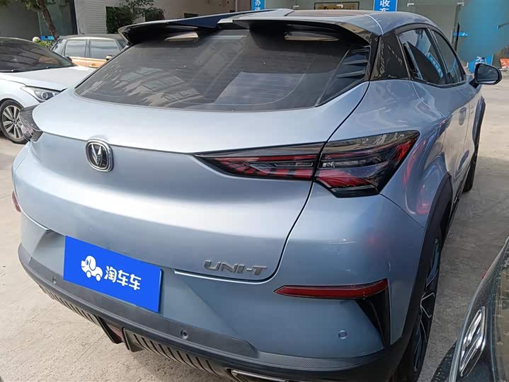 Фото 4 - Changan UNI-T