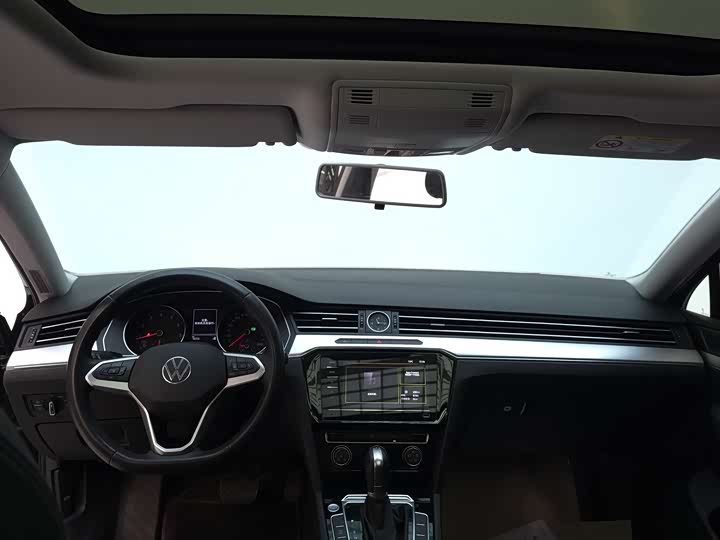 Фото 7 - Volkswagen Magotan