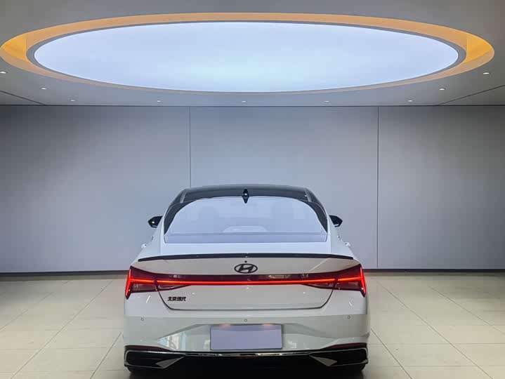 Фото 6 - Hyundai Elantra N line