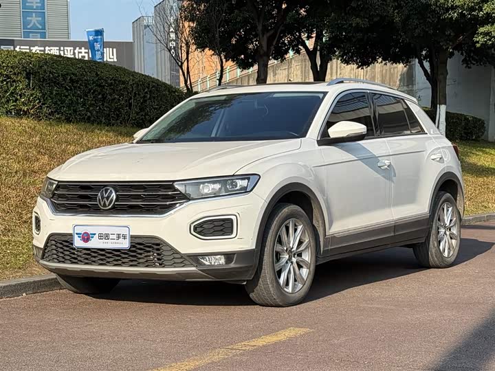 Фото 1 - Volkswagen T-Roc