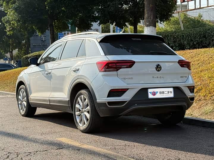 Фото 5 - Volkswagen T-Roc