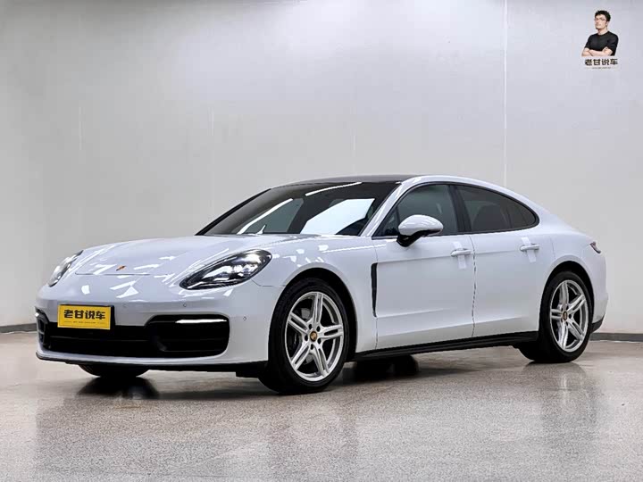 Фото 1 - Porsche Panamera