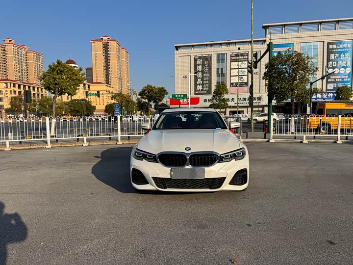 Фото 2 - BMW 3 Series