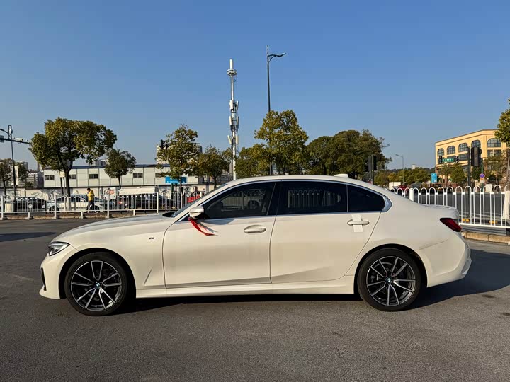 Фото 4 - BMW 3 Series