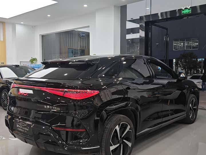 Фото 5 - BYD Sea Lion 07 EV