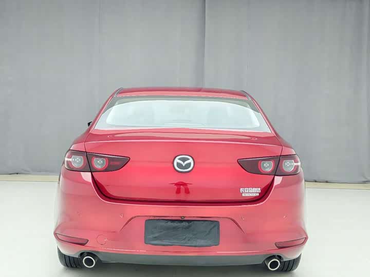 Фото 9 - Mazda 3 (Axela)