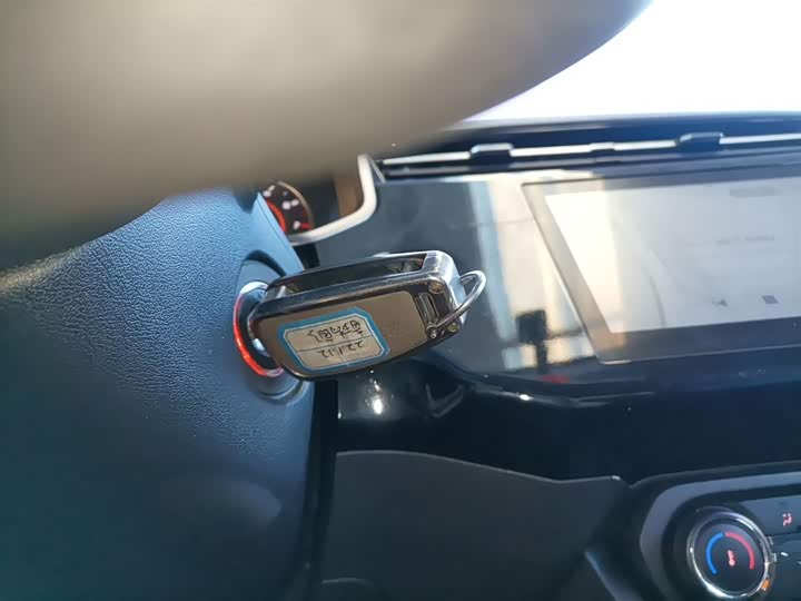 Фото 9 - Chery Tiggo 3x