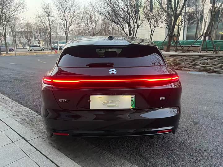 Фото 5 - Nio ET5T