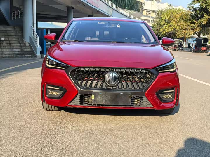 Фото 2 - MG Motor 6