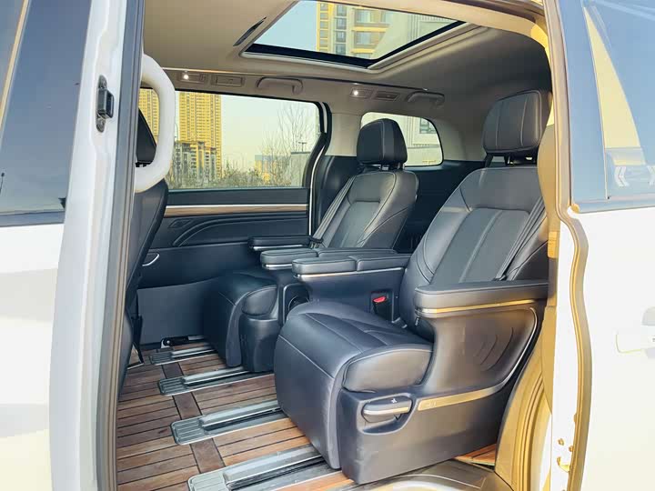 Фото 7 - GAC Trumpchi M8