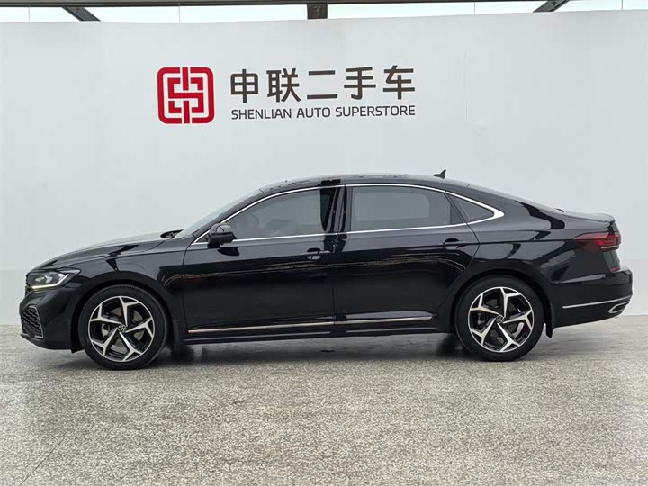 Фото 5 - Volkswagen Passat