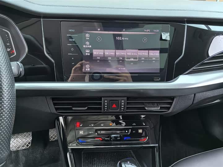 Фото 9 - Volkswagen Passat