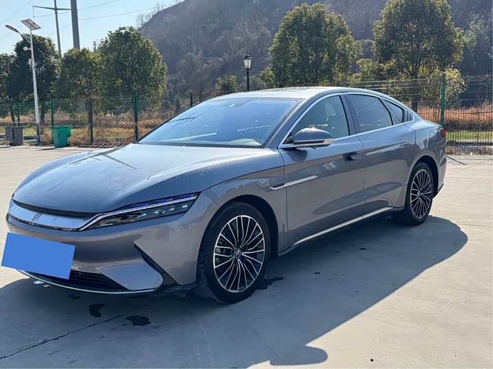 Фото 1 - BYD Han