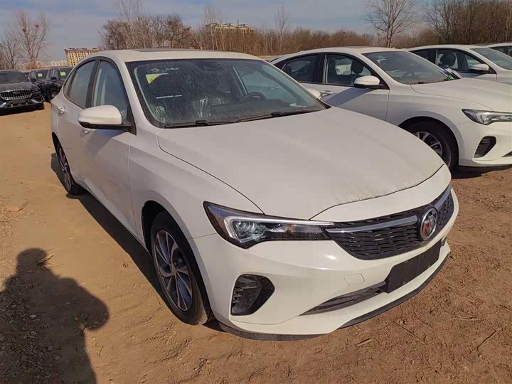 Фото 4 - Buick Verano