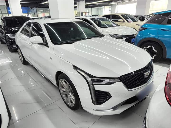 Фото 4 - Cadillac CT4