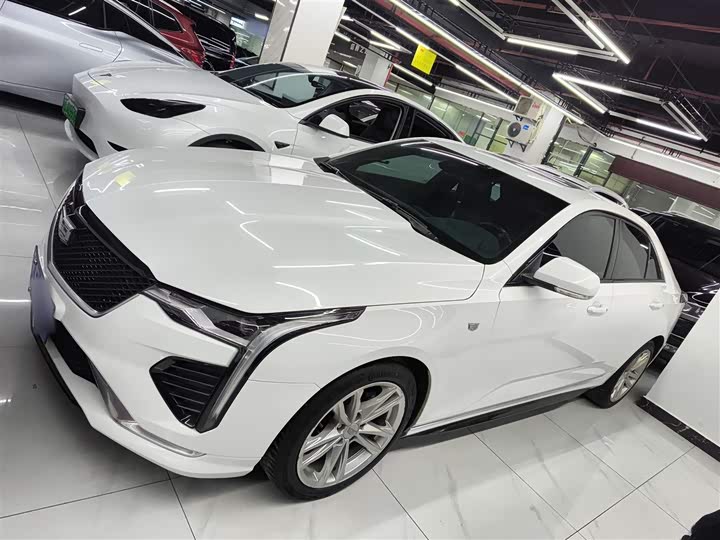 Фото 5 - Cadillac CT4