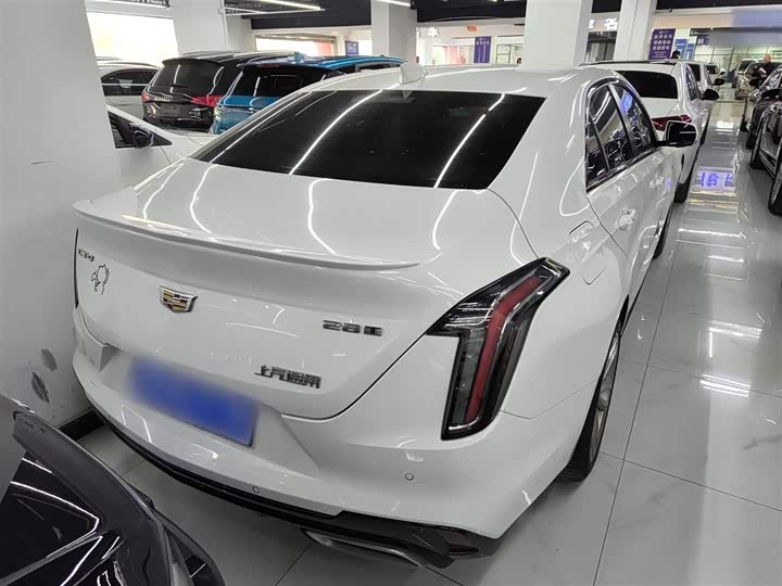 Фото 6 - Cadillac CT4