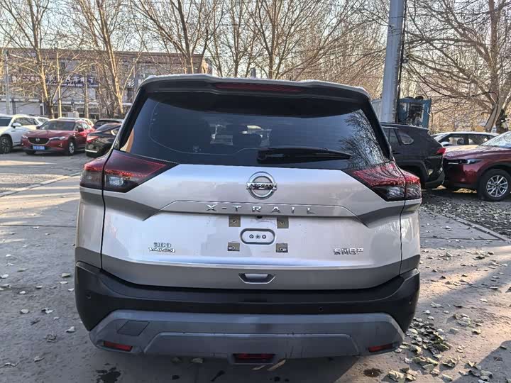 Фото 5 - Nissan X-Trail