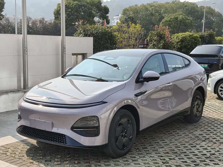 Фото 1 - XPeng G6