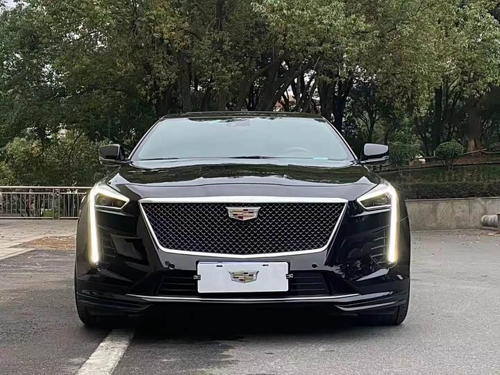 Фото 2 - Cadillac CT6
