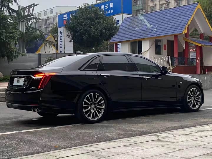 Фото 7 - Cadillac CT6