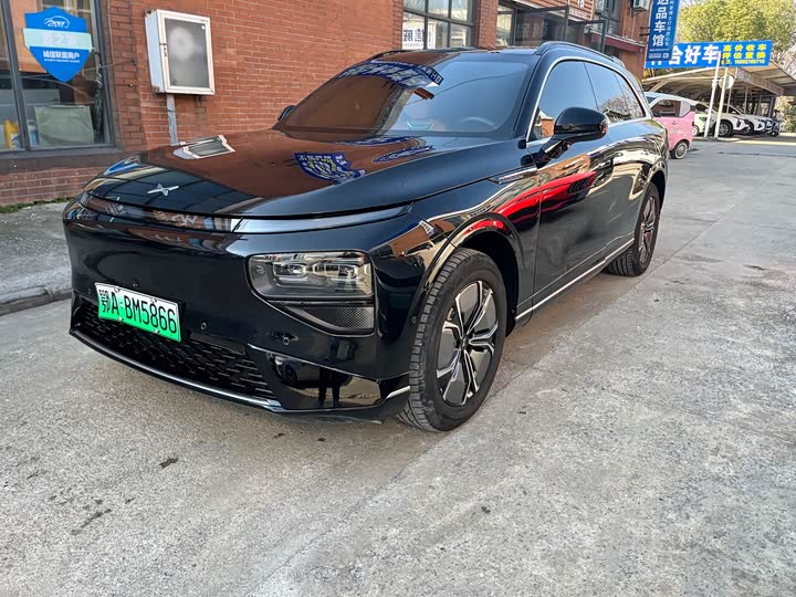 Фото 1 - XPeng G9