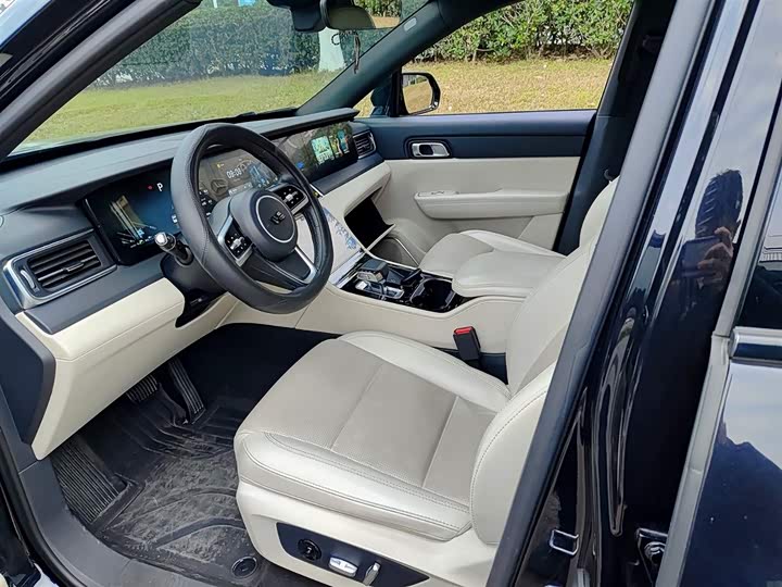 Фото 7 - LiXiang One