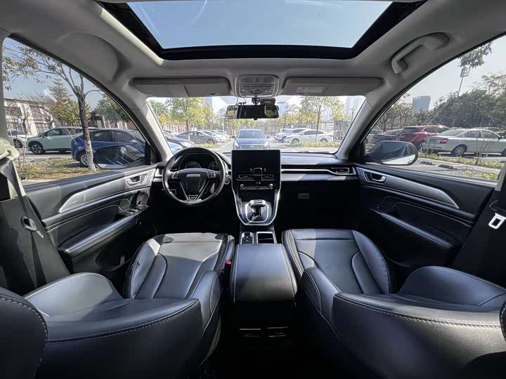 Фото 6 - Haval M6