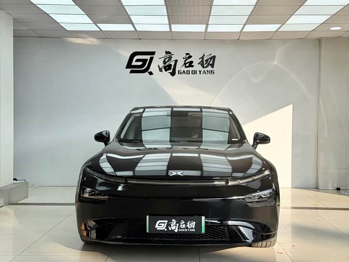 Фото 2 - XPeng P7