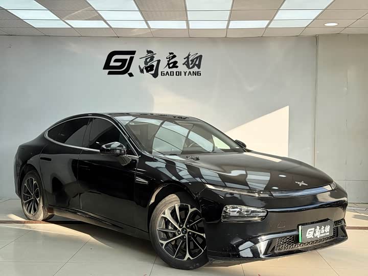 Фото 3 - XPeng P7