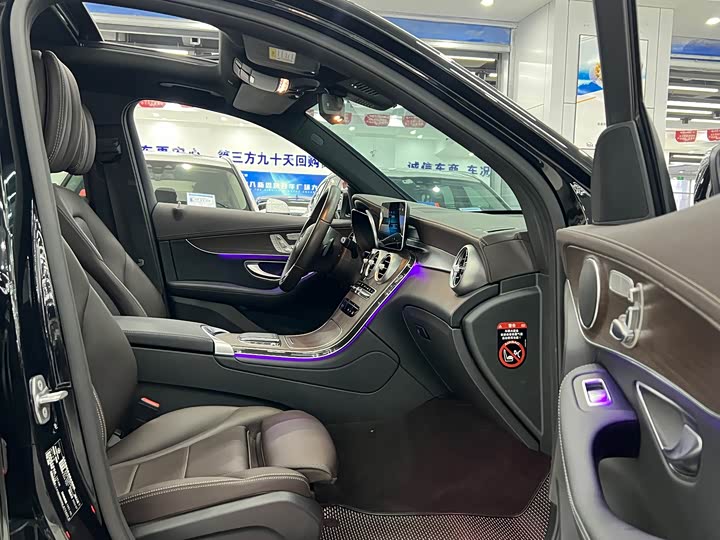 Фото 9 - Mercedes-Benz GLC-Class