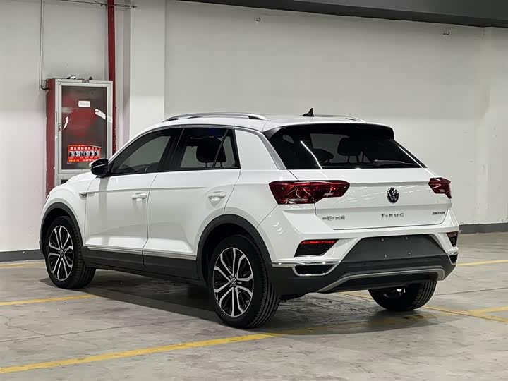 Фото 4 - Volkswagen T-Roc