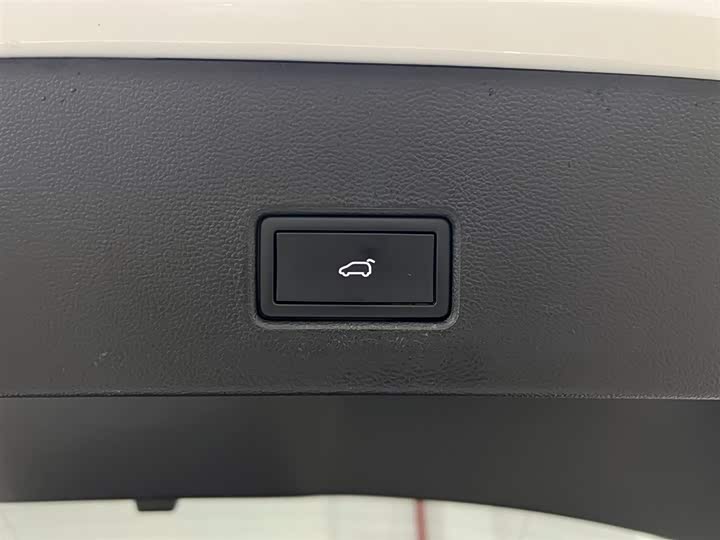 Фото 8 - Volkswagen T-Roc