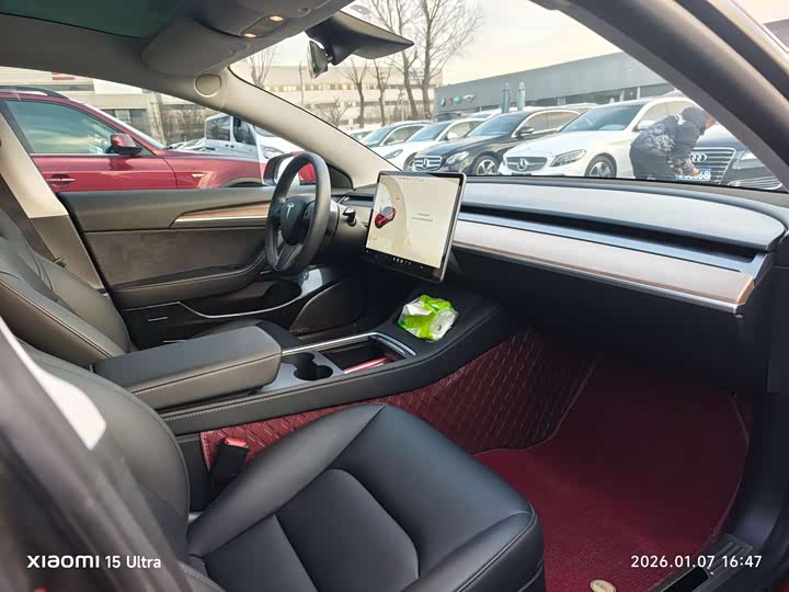 Фото 7 - Tesla Model 3