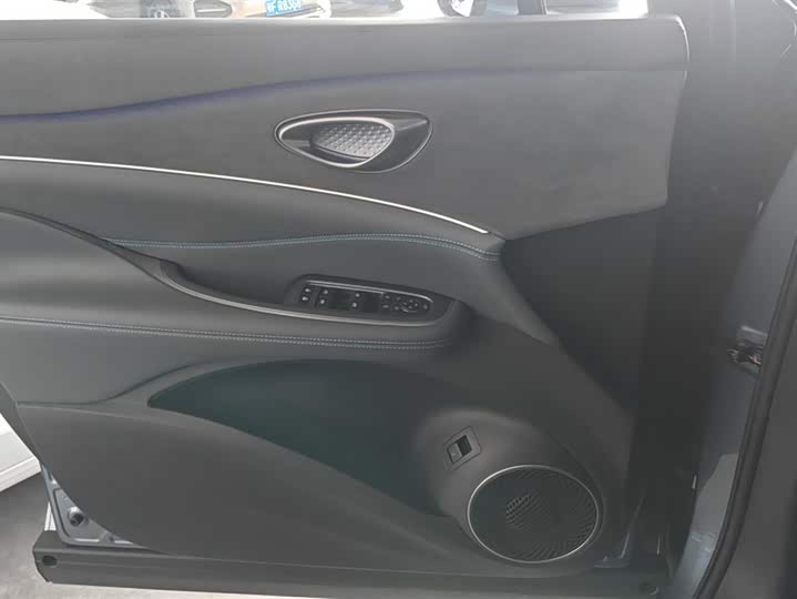 Фото 7 - BYD Sea Lion 07 DM-i Hybrid