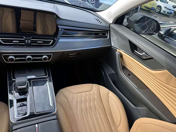 Фото 6 - Hongqi HS5