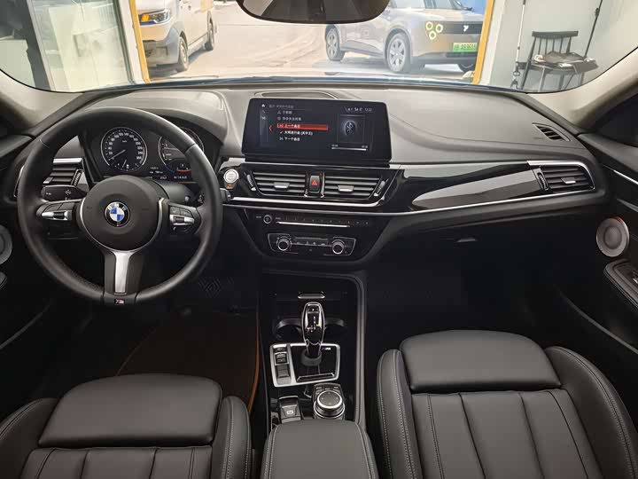 Фото 7 - BMW 1 Series