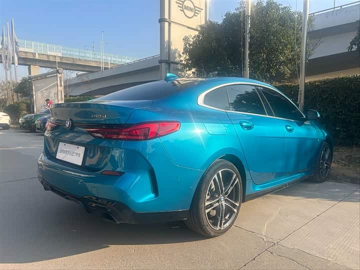 Фото 4 - BMW 2 Series