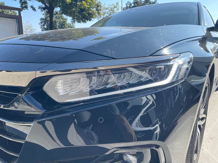 Фото 5 - Honda Accord