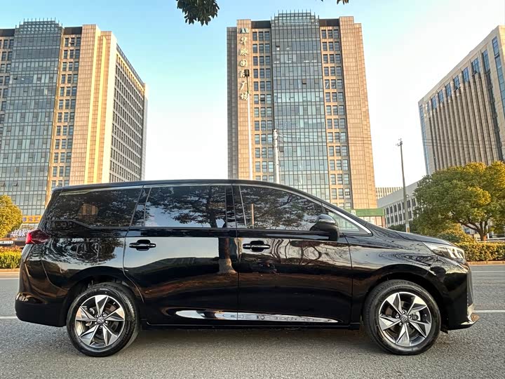 Фото 6 - GAC Trumpchi M6