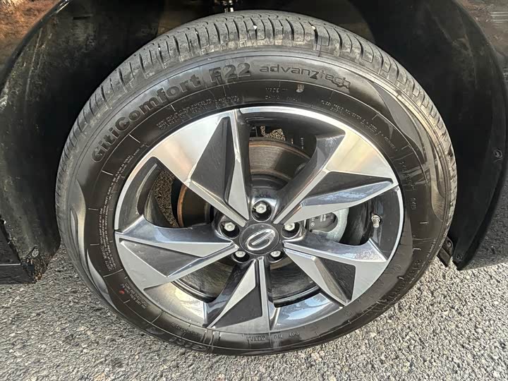 Фото 7 - GAC Trumpchi M6