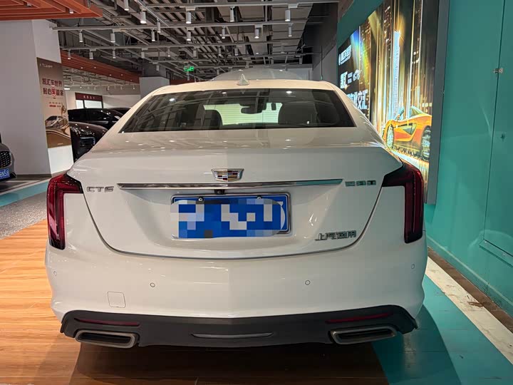 Фото 9 - Cadillac CT5