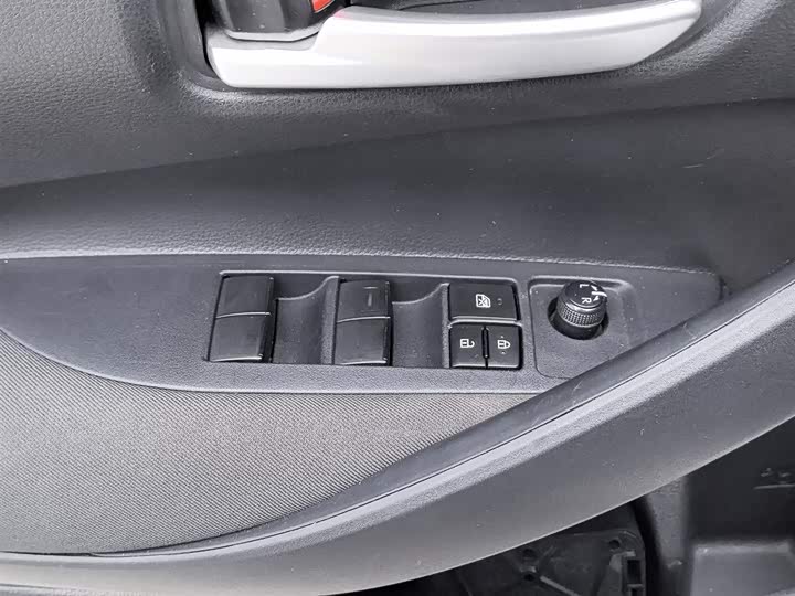 Фото 9 - Toyota Levin