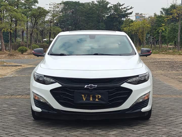 Фото 2 - Chevrolet Malibu XL