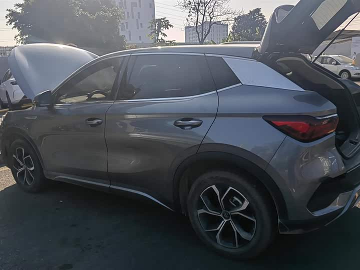 Фото 3 - BYD Yuan Plus