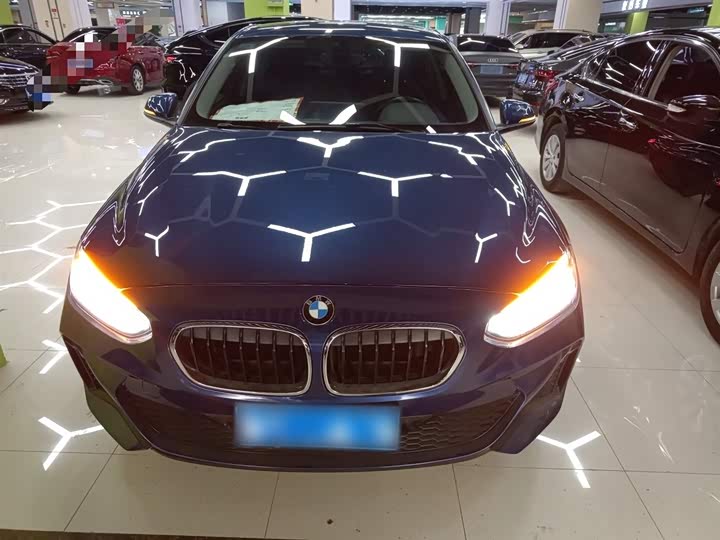 Фото 3 - BMW 1 Series